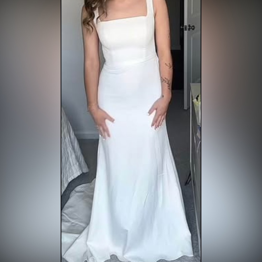 Wedding dress